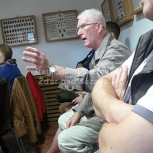 Živá diskuse se rozbíhá. Foto: Kamila Dvořáková