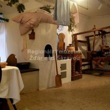 Vánočně vyzdobená světnice. Foto: Kamila Dvořáková