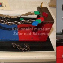 Silný magnet byl jednou z hvězd výstavy i předváděcí akce. Foto: Antonín Zeman