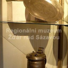 Cínové nádobí. Foto: Kamila Dvořáková