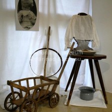 V letech 1910 - 1923 byl na Tvrzi sirotčinec. Foto: Kamila Dvořáková