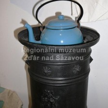 Kamna s konvicí. Foto: Kamila Dvořáková