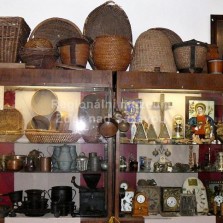 Uspořádané regály depozitáře. Foto: Kamila Dvořáková