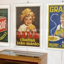Reklamní plakáty. Foto: Kamila Dvořáková