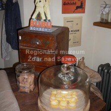 Detail vybavení krámu. Foto: Kamila Dvořáková