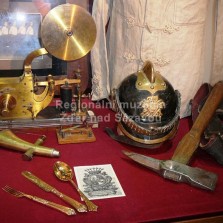 Pohled do jedné z vitrín. Foto: Kamila Dvořáková