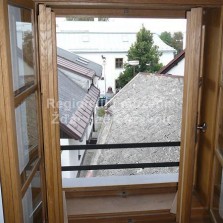 Pohled z okna přednáškového sálu. Foto: Kamila Dvořáková