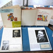 Bohumil Říha a Jan Drda - čeští spisovatelé. Foto: Kamila Dvořáková