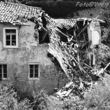 Následky zemětřesení v Jugoslávii. Foto: Vilém Frendl