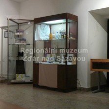 Pohled do muzea při nočním osvětlení. Foto: Kamila Dvořáková