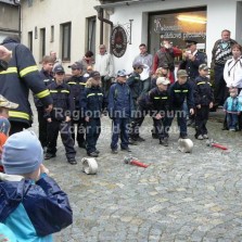 Ukázka dovedností mladých hasičů. Foto: Kamila Dvořáková