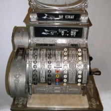 Registrační pokladna z roku 1911. Foto: Kamila Dvořáková