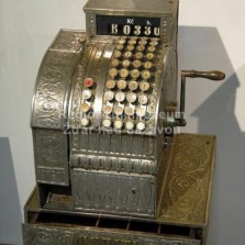 Registrační pokladna (kolem roku 1920). Foto: Zdeněk Málek