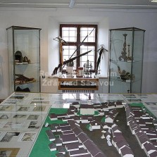 Část expozice s maketou města. Foto: Kamila Dvořáková