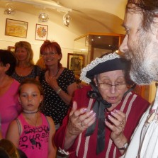 Bývalá farská kuchařka a její o téměř 30 let mladší manžel. Foto: Jarmila Krejčová