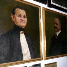 Portréty manželů Březinových. Foto: Kamila Dvořáková