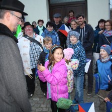 Pan prezident Masaryk a děti. Foto: Antonín Zeman