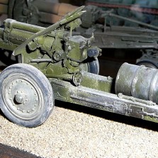 Detail – nákladní vůz Studebaker americké výroby s dělem na východní frontě. Foto: Kamila Dvořáková