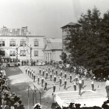 Ještě jeden pohled na Doležalovo náměstí, kde se veřejnost dozvěděla o vzniku samostatného státu. Foto: Archiv RM