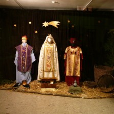 Tři králové přinášejí dary pro Ježíška. Foto: Kamila Dvořáková