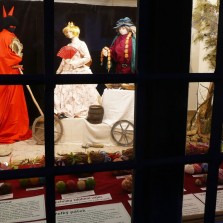 Pašijový průvod i hledač pokladů za oknem. Foto: Kamila Dvořáková