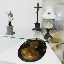 Stolní a umělecká litina z 2. pol. 19. stol. Foto: Kamila Dvořáková