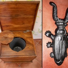 Přenosná toaleta a zouvák. Foto: Kamila Dvořáková