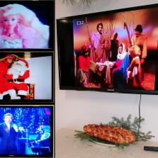 Dobové televizní reklamy a hudební klipy a pořady. Foto: Kamila Dvořáková