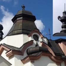 Kovy na střechách žďárských domů. Foto: Stanislav Mikule