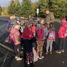 Setkání dětí s myslivcem. Foto: Archiv 2. ZŠ, S. Kántorová