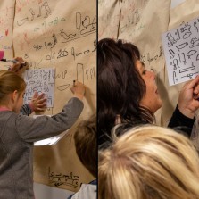 Psaní hieroglyfy zaujalo malé i velké. Foto: Milan Šustr