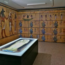 Kopie pohřební komory faraona Tutanchamona. Foto: Kamila Dvořáková