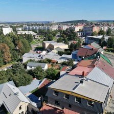 Dolní ulice, Libušín (dříve Odranec), Vysočany a pohled k Zelené hoře. Foto: Kamila Dvořáková
