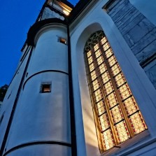 Noc kostelů umožnila zájemcům vystoupat na věž kostela sv. Prokopa i po setmění. Foto: Kamila Dvořáková
