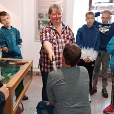 Ukázka pasování na lovce černé zvěře. Foto: Simona Dajčová