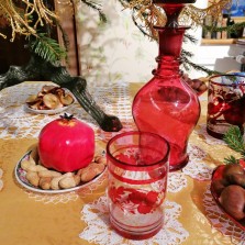 Sváteční karafa a sklenice. Foto: Kamila Dvořáková