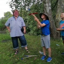 S železným kloboukem se střílí hůře! Foto: Kateřina Omesová