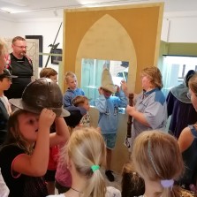 Co se v dobách rychtáře Hanuše nosilo a k čemu sloužilo rychtářské právo? Foto: Jarmila Krejčová