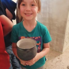 Z čeho se pilo? Foto: Martina Schutová