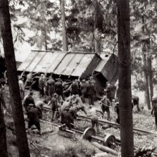 49 První ze sabotáží na železnici z 10. března 1945.
