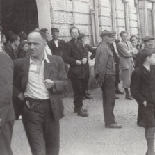 52 Hotel Veliš - sídlo štábu civilní skupiny M. Jana Husa.