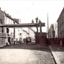 Co se stalo se žďárskými Židy a jejich pokladem objeveným při stavbě zátarasu v Nádražní ulici? Foto: Archiv RM