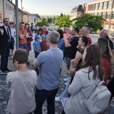 Vyprávění o popravě několika rukojmí na žďárském náměstí večer 9. května 1945. Foto: Antonín Zeman