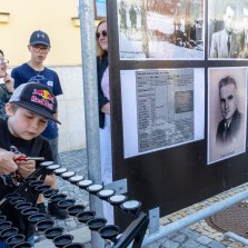 Pietní připomenutí obětí posledních dnů války ve Žďáře. Foto: Milan Šustr