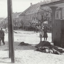 Místo popravy rukojmí. Foto: Archiv RM