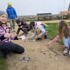 Vytváříme "merky". Foto: Martina Schutová