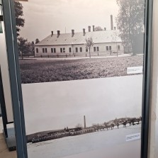 Továrna ve 20. letech 20. století. Foto: Miloslav Lopaur