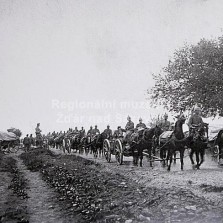 Odchod do Bolechova (Halič, červen 1915). Foto: Antonín Kurka