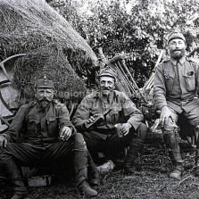 V Naberežném (Halič, říjen 1916). Foto: Antonín Kurka