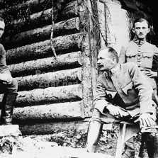 Velitelství pluku na hoře Gosta u Canove v oblasti Asiaga (červenec 1918). Foto: Antonín Kurka